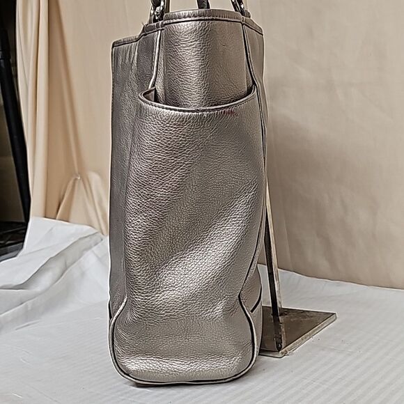 Coach Vintage Silver Leather Purse - Picture 3 of 14